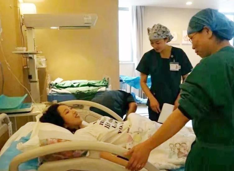 羊水|宝宝准备出生，也会给妈妈“信号”，这些信号孕晚期妈妈请查收