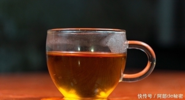 右肩|肝硬化害怕“1种水”，不是枸杞水，平时敞开喝，肝脏干净柔软