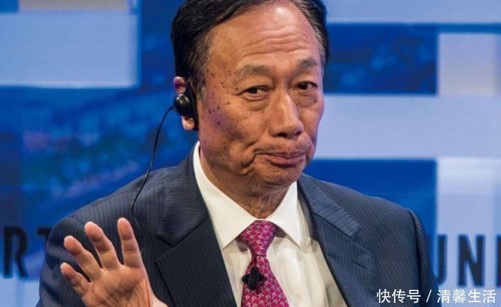 深海|深海大货被搁浅岸边,渔妹狂拉绳子拽起猛物,局面刺激兴奋