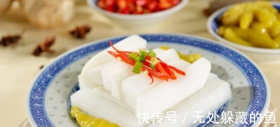 农村腌菜的老方法,一次腌10斤都不够吃,酸甜脆爽比辣椒开胃!