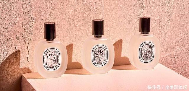 喷雾|年末聚会大家都披头散发就没意思了！这几款秋冬长发的发型才够美