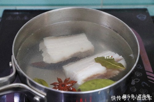  蒜泥|蒜泥白肉，喜欢吃，我教你做，简单几个步骤，比饭店的还好吃