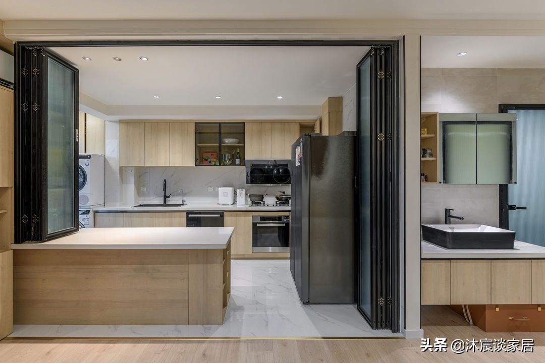 沐宸|奇妙的折叠门,用在家里这么实用,她家这样装修,敞亮通透又大气