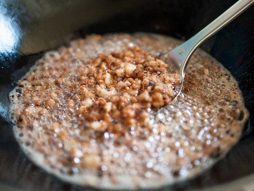 健康|“猪油渣”可不可以吃，健不健康答案和你想的可能不太一样