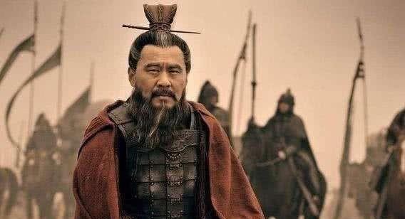 恐怖|有人说,历史中的诸葛亮比演义中的诸葛亮更恐怖,是这样吗?