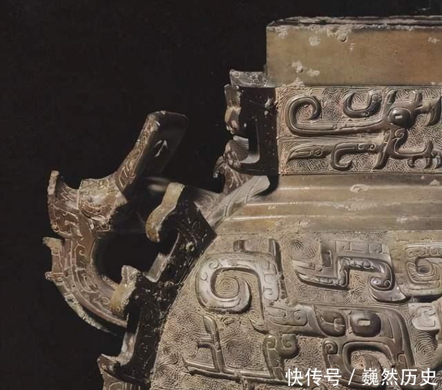 惊动|1952年一囚犯为减刑献出一件国宝,惊动省领导,他是何人