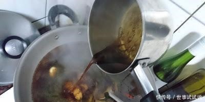 卤牛腱时,记住不能放它,放它这锅就废了,怪不得牛肉又柴又难吃