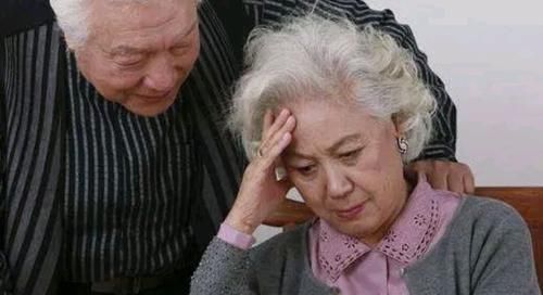 晚上几点睡觉叫“熬夜”？熬夜了能补回来吗？希望你能够正确对待