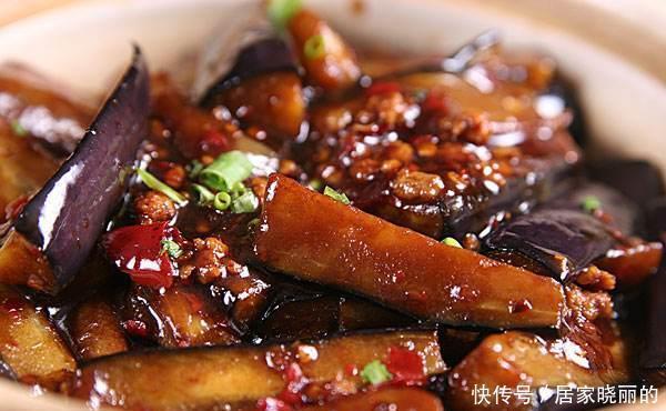 几碗饭|鱼香茄子煲,营养美味超下饭,一连吃几碗饭