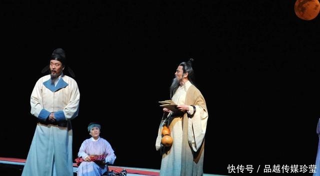 李白喝醉写一上联,酒醒后不知如何作对,至今依然没有完美下联