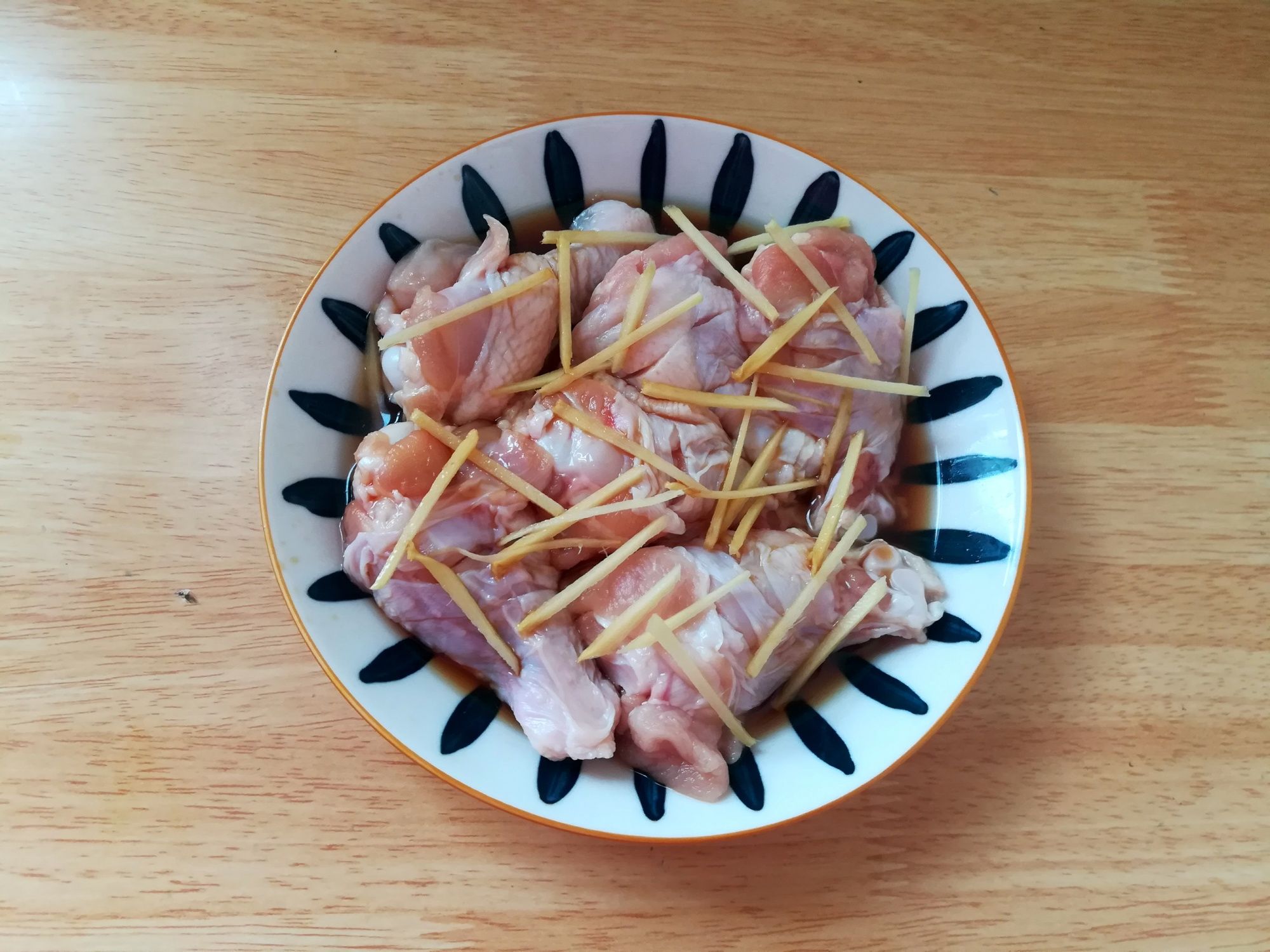 冬天外行人吃牛肉,内行人专吃它,高蛋白营养易吸收,碰到多买点