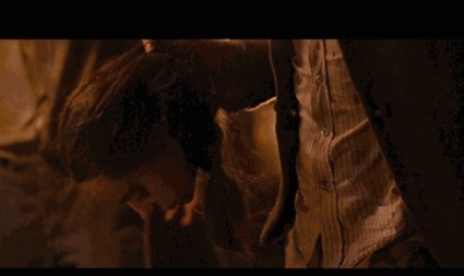 乌克兰种族|77年前的一场种族清洗行动,两个国家的种族仇恨,十二万活着的人