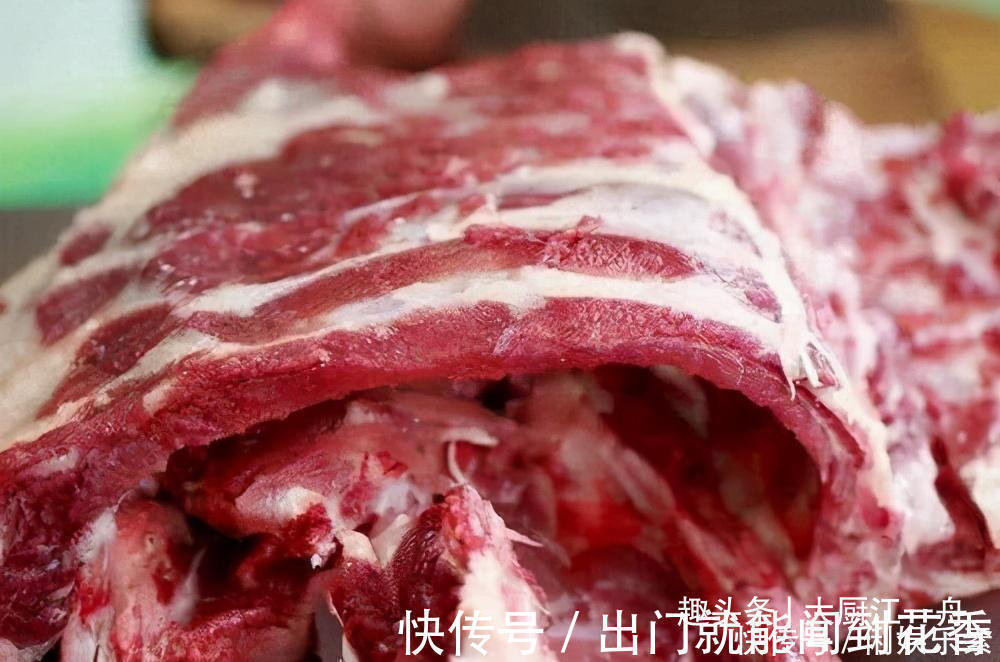 炖排骨时,切忌这3点,难怪腥腻不好吃,你还不知道吗