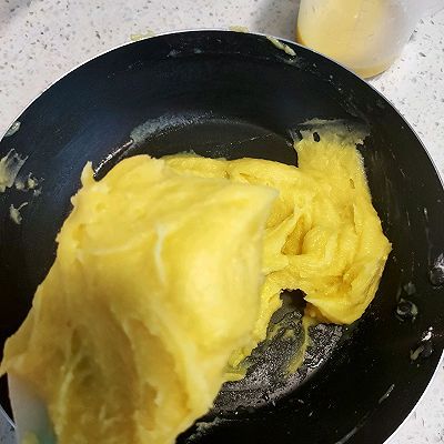 蛋液|附卡仕达酱