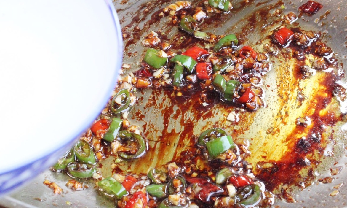 鸡蛋的做法火了,饭店卖30元一盘,学会大厨的做法,孩子特别爱吃