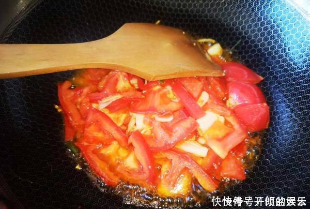 炒蛋|做西红柿炒蛋注意这一步,味道直接好吃两倍,新手也能做出大厨味