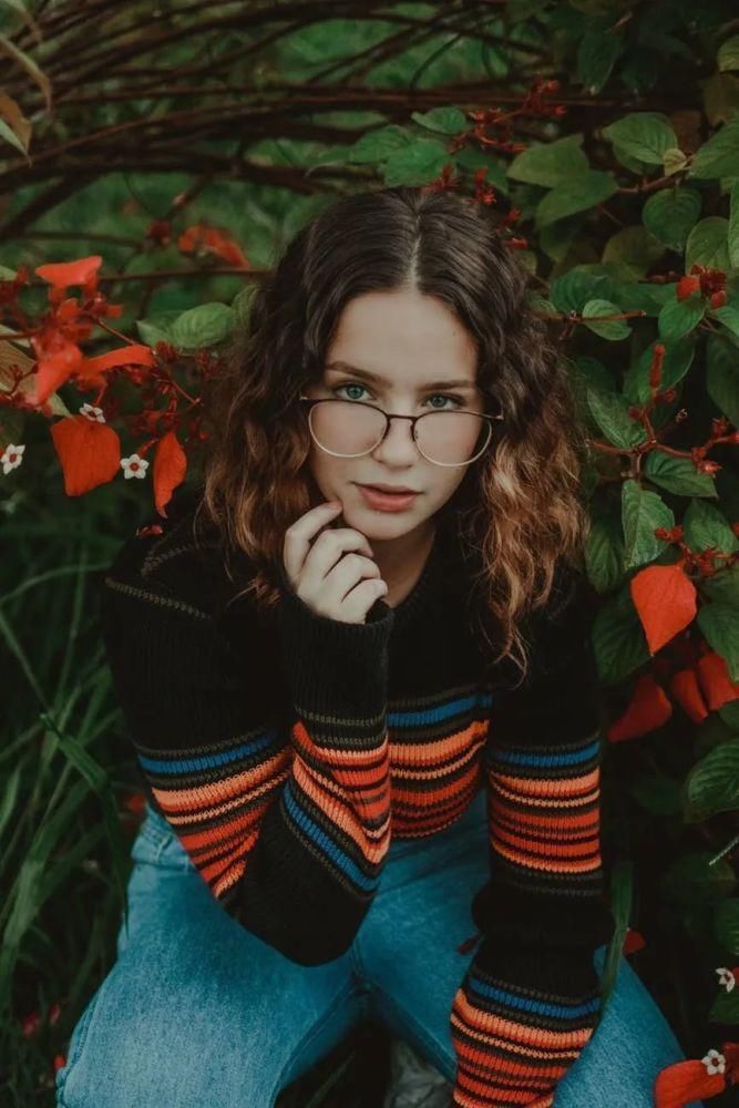 视力|眼睛近视模糊了，不手术裸眼视力还能恢复吗