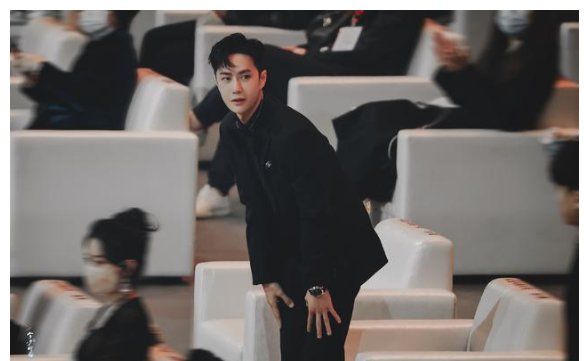 王一博综艺3月5日播出，和黄子韬互动有爱，紫色小啵终于要来了吗