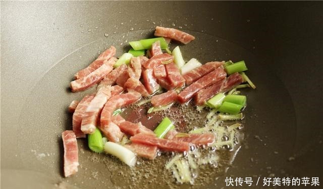 中薪|它是蔬菜中的补钙冠军,钙是鸡肉6倍,比牛奶好吸收,多给孩子吃