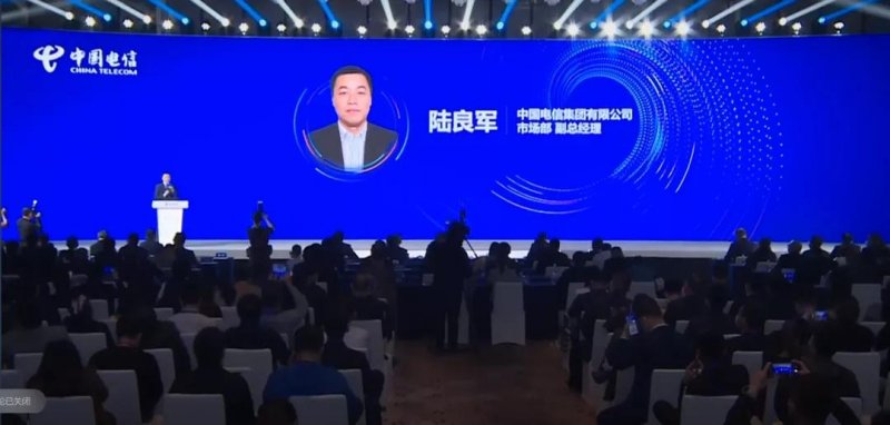 市场部|中国电信：2022 年实现 5G 终端销量 1 亿，将投入百亿合约补贴