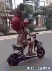 |「搞笑GIF」这是什么情况,知道现在的男孩子为什么不找女生玩了