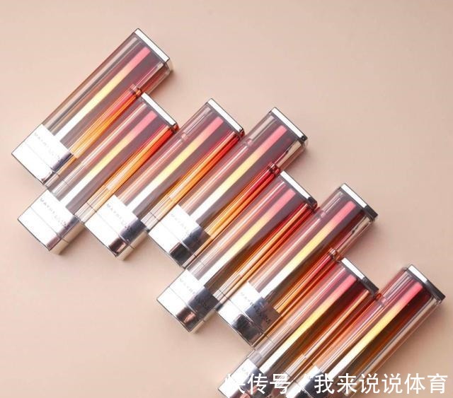 润唇膏|总有一些很微小的细节,比外形更能决定我们的气质!