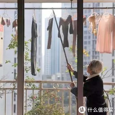 吊柜|阳台改花园、改书房……省省吧，这才是中国式小阳台的“刚需”