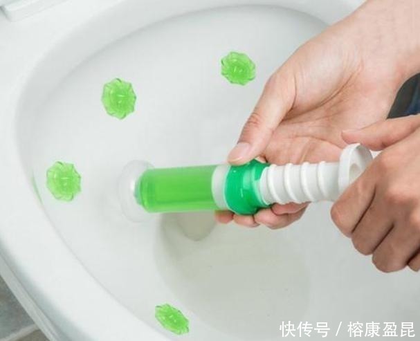 卫生间|卫生间没窗户,臭味很难散掉,教你4个好方法,去味还干净