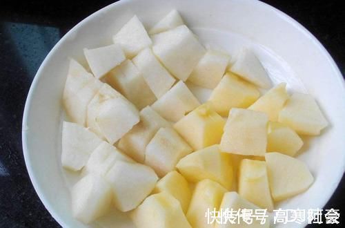 富士苹果|苹果和它是绝配,等于天然“止咳方”,简单煮一煮,冬天不生病