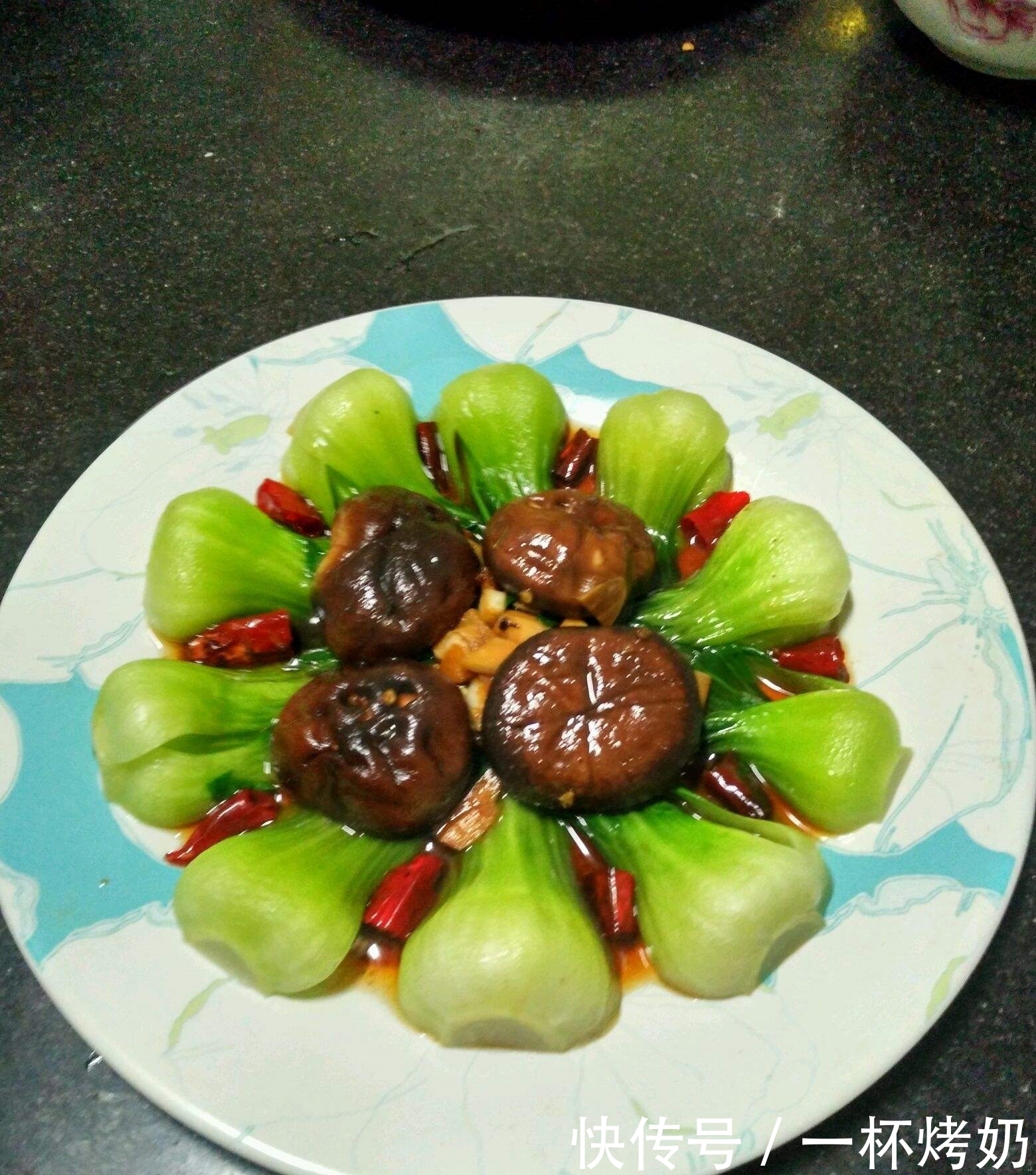 普通的青菜,加此物一起炒,常食眼睛明亮,肝臟也越來越健康