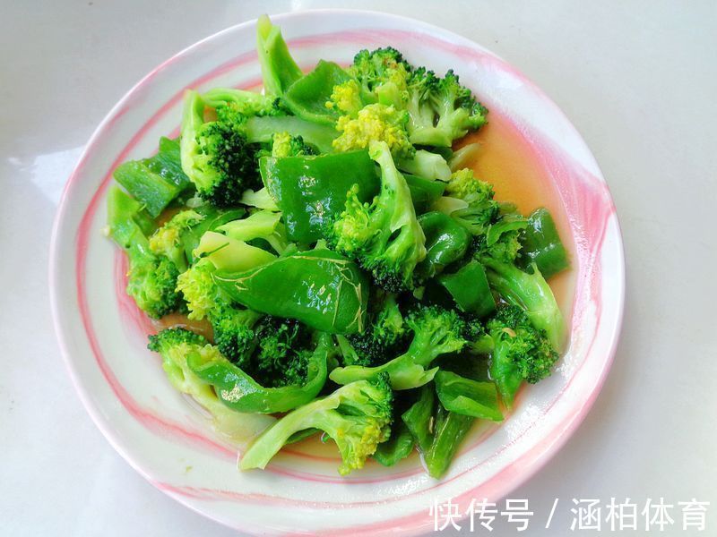 腊肉|我家五一大假过节饭,花钱不多,家人吃得开心,网友说仪式感真强