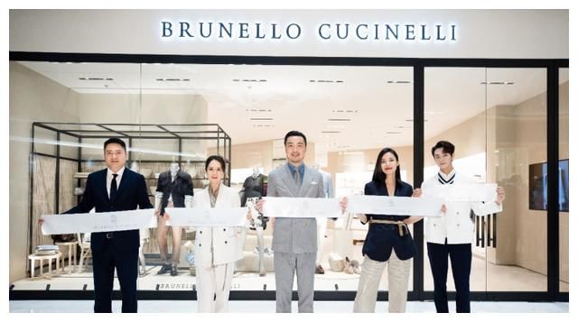 Brunello Cucinelli The New Time全国巡展首站发布2021春夏“双飞燕”系列