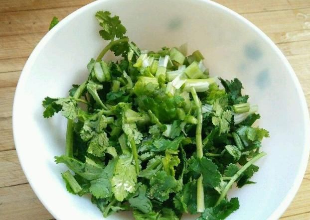  排毒|人到中年坚持吃四种食物，补充营养、排毒养颜，早吃早好