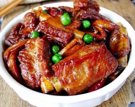 排骨|买排骨，买“肉多”还是“肉少”的？老板：不重要，合适才最好