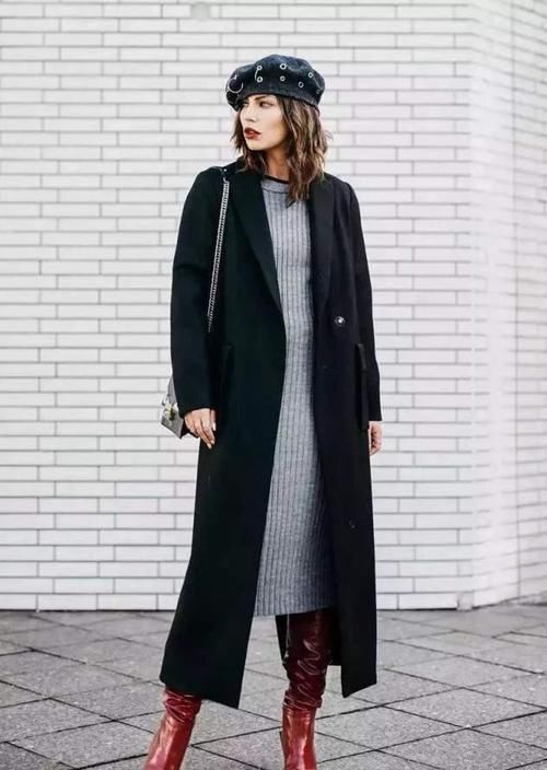 ?大衣里面穿什么才时尚？今年推荐这3种“内搭”，减龄保暖又耐看
