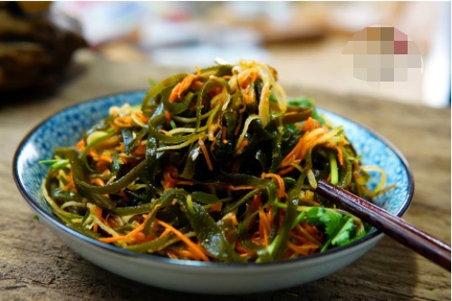 ½ÌÄãÁ¹°èº£´øË¿×îÏãµÄ×ö·¨£¬³Ôµ½Í£²»ÏÂÀ´£¬¶àÒ»²½¾ÍÐÐÁË£¡