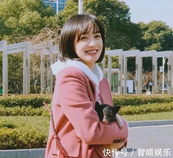 女士 女人40+岁,别瞎折腾自己的头发,这3种发型,不烫不染还减龄!