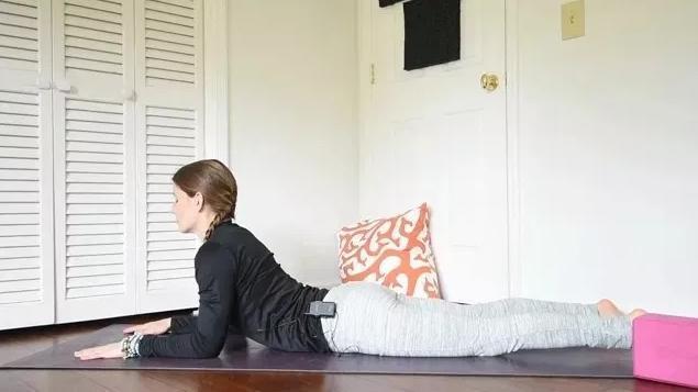 杨富琼|63岁的“瑜伽婆婆”，瑜伽2年练去一身病痛，逆生长优雅如少女