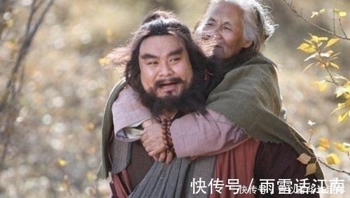 朱富#李逵母亲被老虎吃掉后,宋江却笑着说了22个字,听起来很扎心