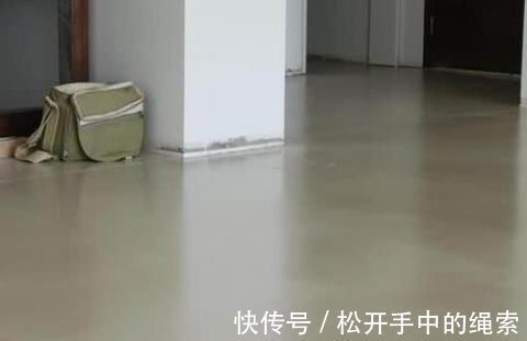 装修|新房装修不贴瓷砖能行用它替代效果佳,防滑耐脏又耐用