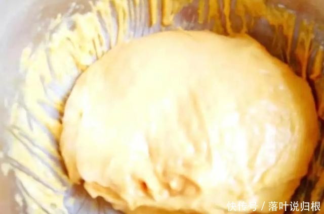 粗粮细做,快速早餐手不沾面南瓜饼,10分钟搞定!