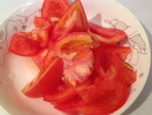 凉拌西红柿|此物和西红柿搭配“吃”,不仅能健胃,抗癌防癌效果也非常好!