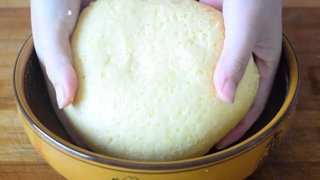  玉米面自从学会这样做，我家一周做5次，全家都爱吃，赞不绝口