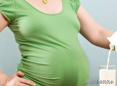 孕妈冬季嘴巴再馋，这4类食物也不能吃，对胎宝宝发育很不利！