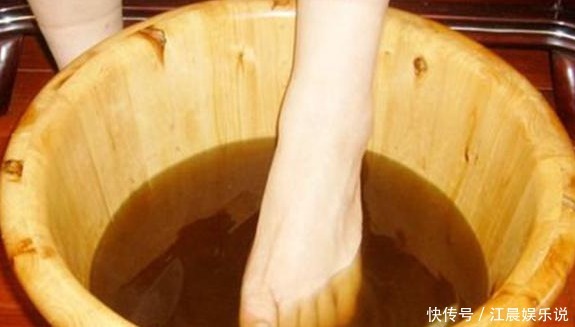 脚气|泡脚水里加“一物”，三天泡一次，不出一个月，可能收获三个改变