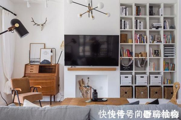 书房|他120㎡家，一进门玄关就把我吸引，全屋空间极致利用，真的很巧妙