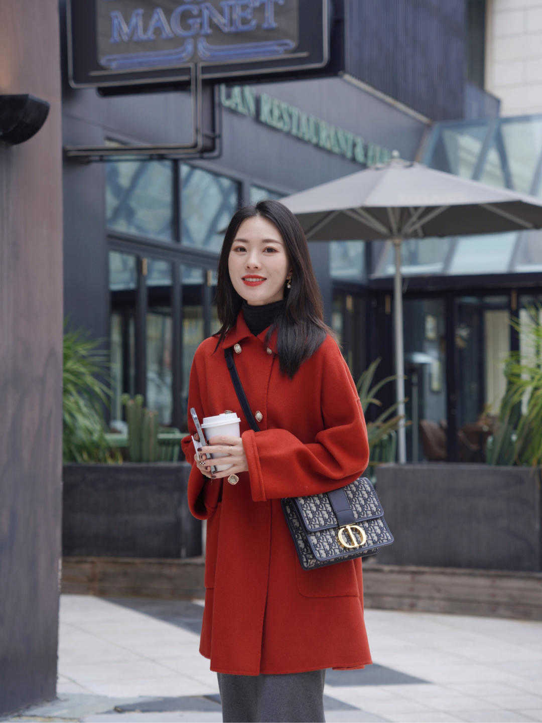 博主|梨形身材的小仙女们集合了!码住这四套穿搭,秒变S型身材