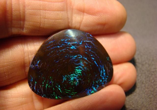 也许|世界上最美丽而又价值千金的十种石头,也许你从未见过