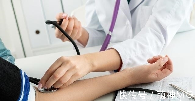 高血压患者|患高血压后,一日三餐常吃4种食物,可能让血压稳定不升高