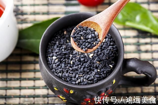 脂溶性氧化剂|别再拿黑芝麻乌发了,常吃的人,你真正收获的是这4大好处